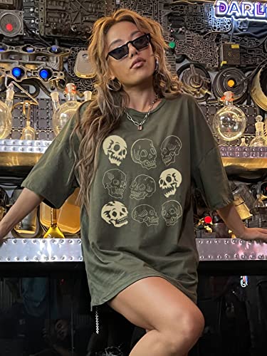 WDIRARA Women's Skull Print Half Sleeve Drop Shoulder Oversized Tee Casual T Shirts Army Green L