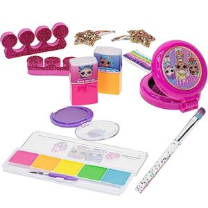 Townley Girl L.O.L. Surprise! Fashion Purse Makeup Set with Non-Toxic Nail Polish, Eyeshadow, Hair Accessories and More, Rainbow Chain for Girls Ages 3 and Up
