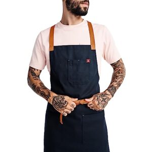 hedley & bennett midnight blue crossback apron - professional chef apron with pockets and cross-back straps for cooking & grilling - kitchen aprons for men & women - 8oz 100% cotton twill fabric
