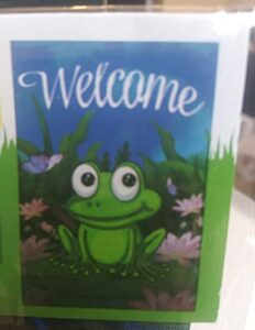 garden flag with frog with lilly pad 12.5" x 18"
