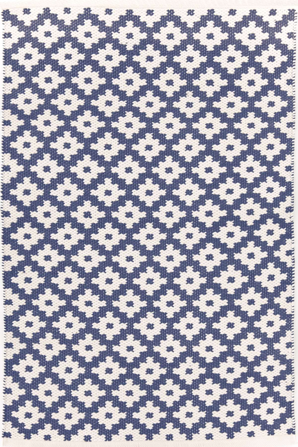 Dash and Albert Samode Denim/Ivory Handwoven Indoor/Outdoor Rug, 8 X 10 Feet, Blue/Ivory Geometric Pattern