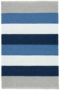 dash and albert ocean stripe handwoven indoor/outdoor rug, 8 x 10 feet, blue/white stripe pattern