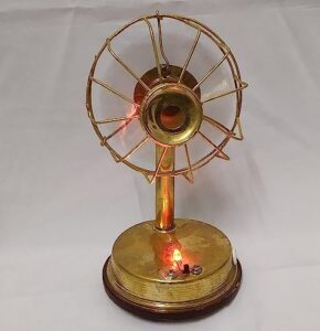 casa industries brass antique handcrafted mini small battery fan home decorative showpiece for office desk