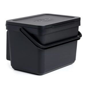 tatay kitchen food waste compost caddy bin with holder, 6l capacity, polypropylene, made from 100% recycled materials, black colour. measures 26,5 x 20,5 x 18,5 cm