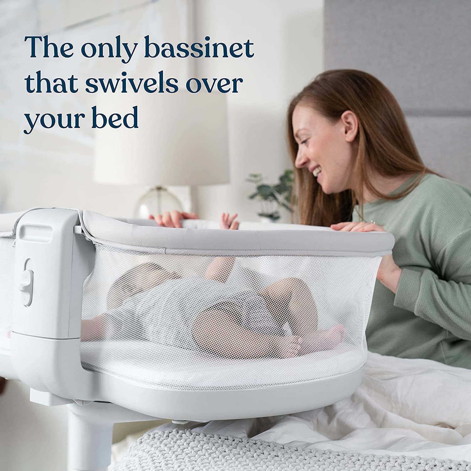 HALO BassiNest 3.0, Baby Swivel Bassinet for Newborns, Grey