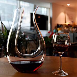 LOGFOY Wine Decanter, Hand Blown Wine Carafe, Lead-Free Aerating Glass,Classic Wine Breather Gift,Wine Accessories 1500ml