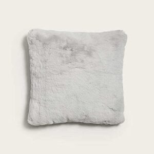 unhide squish - faux fur pillow - extra soft throw pillow - square shaped pillow, polyester fill - machine washable - perfect for living room, bedroom, or guest room - 20” x 20” - silver lynx