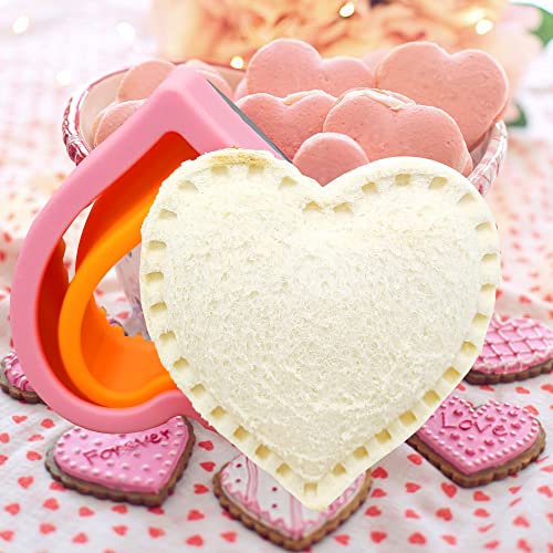 Sandwich Cutter and Sealer Decruster Fruit Vegetable Cutter Shapes Cookie Cutters Sandwich Mold Great for Kids Lunch Lunchbox