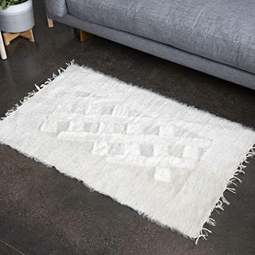 Dijle Handmade Mohair White Area Rugs comes w/ Non Slip Rug Stickers, Unique Soft Boho Runners for Bedroom, Bathroom, Hallway, Living Room, Kitchen, DiningRoom, Entryway Indoor, 32x48 inches 4' x 2'6"