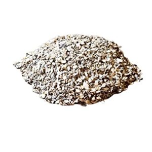 ESVK Natural Flaked Oyster Shell - 4 Pound (Pack of 1) | Calcium Supplement for Chickens, Ducks, and Other Birds| Made in USA (4 lb)