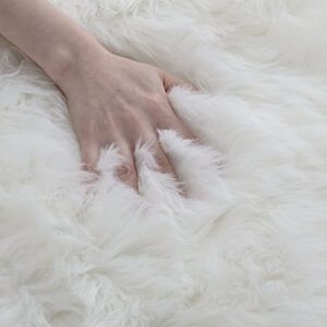 HOMBYS 9x12 Oversized Faux Fur Area Rug for Living Room Bedroom, Super Soft & Fluffy White Faux Sheepskin Play Carpet for Kids Children, Luxury Plush Furry Décor Shaggy Feet Mat for Bedside