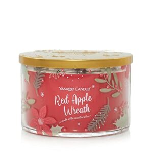yankee candle 3-wick candle, red apple wreath, 18oz - up to 50 hours burn time