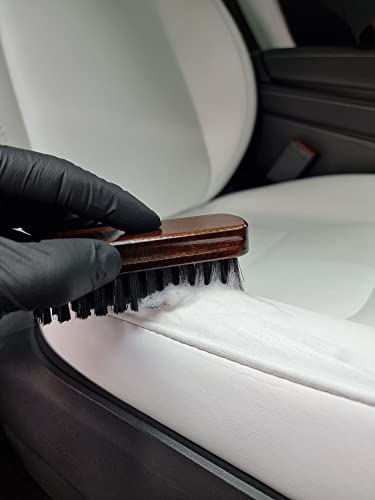 Geist. Leather & Upholstery Cleaning Brush Medium | To clean car seats, leather sofas, and alcantara | For car interiors, furniture, boots, shoes, bags and more