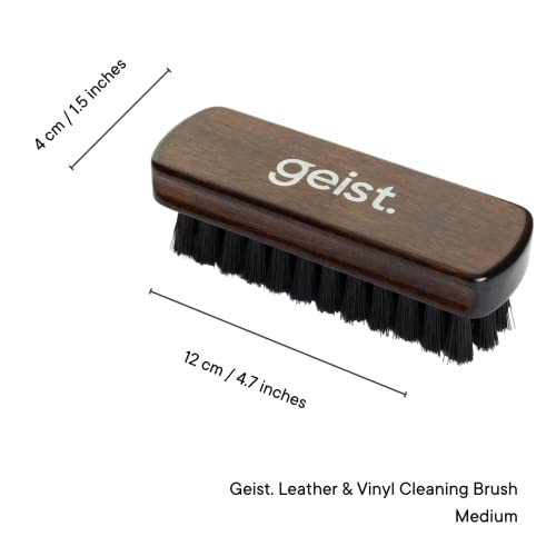 Geist. Leather & Upholstery Cleaning Brush Medium | To clean car seats, leather sofas, and alcantara | For car interiors, furniture, boots, shoes, bags and more