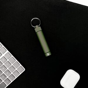 ONGROK Premium Storage Tube, Keychain, Pocket-Sized, Airtight, Aluminum Metal Holder and Case (Green)