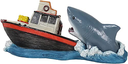 Penn-Plax Jaws Officially Licensed 2-Piece Aquarium Ornament Bundle – Includes Boat Attack and Shark Swim-Through – Small