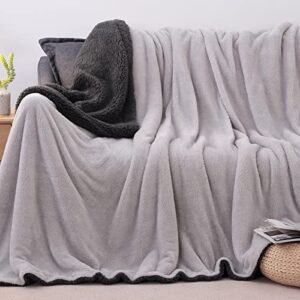 Panku Ultra-Soft Micromink Thick Sherpa Blanket Twin Size for Bed, Reversible Fuzzy Warm Throw Blanket All Season for Men Women Gifts (60X80 Black and Grey)