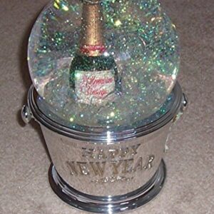 Mr Christmas Automated Snow Globe Millinnium Edition Happy New Year 2000