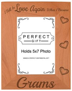 thiswear grandma gift fell in love when i became grams natural wood engraved 5x7 portrait picture frame wood