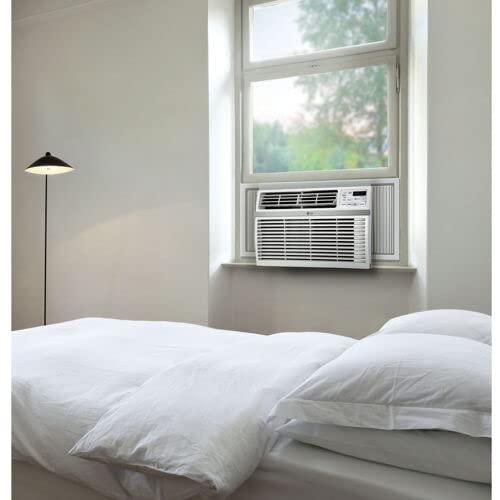 LG 24,500 BTU Window Air Conditioner, Cools 1,560 Sq.Ft. (39' x 40' Room Size), Quiet Operation, Electronic Control with Remote, 3 Cooling & Fan Speeds, ENERGY STAR®, Auto Restart, 230/208V, White