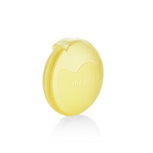 Medela Contact Nipple Shield for Breastfeeding, 16mm Extra Small Nippleshield, For Latch Difficulties or Flat or Inverted Nipples, 2 Count with Carrying Case, Made Without BPA, 3 Piece Set