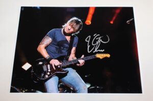 keith urban 'blue ain't your color' signed autographed 11x14 glossy poster photo loa