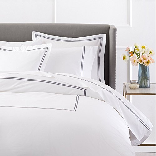 BedDecor Luxury Soft Brushed 400-Thread-Count Egyptian Cotton Embroidered Duvet Cover Set with Beautiful 2-Stripe Embroidery - - King/California King - White/Silver Grey