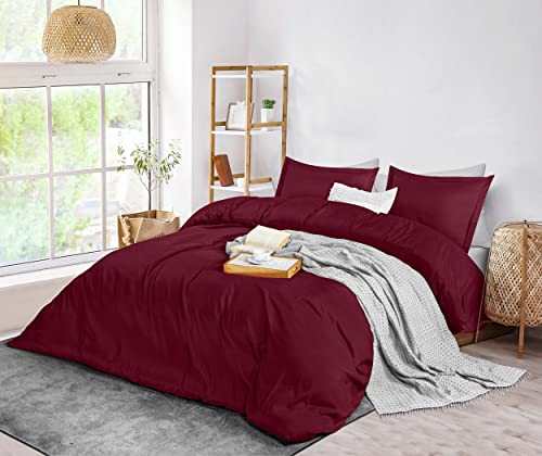 Utopia Bedding Duvet Cover Queen Size Set - 1 Duvet Cover with 2 Pillow Shams - 3 Pieces Comforter Cover with Zipper Closure - Ultra Soft Brushed Microfiber, 90 X 90 Inches (Queen, Burgundy)