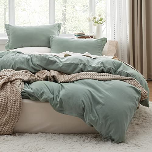 Bedsure Sage Green Duvet Cover King Size - Soft Prewashed Set, 3 Pieces, 1 Duvet Cover 104x90 Inches with Zipper Closure and 2 Pillow Shams, Comforter Not Included