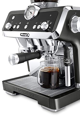 De'Longhi La Specialista Espresso Machine with Sensor Grinder, Dual Heating System, Advanced Latte System & Hot Water Spout for Americano Coffee or Tea, Black, EC9335BK