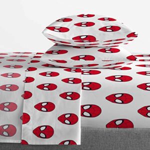 Jay Franco Marvel Spiderman Spidey Daze 5 Piece Queen Bed Set - Includes Reversible Comforter & Sheet Set Bedding - Super Soft Fade Resistant Microfiber (Official Marvel Product)