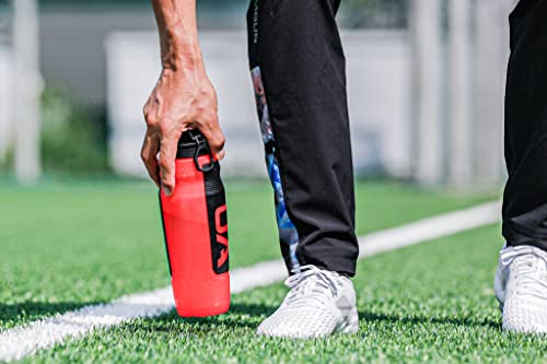 UNDER ARMOUR 32oz Playmaker Squeeze Clear