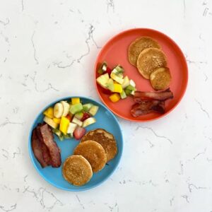 Pomelo Bamboo Plates for Kids, Toddlers and Children - Reusable Bamboo Kids Plates - BPA Free Child and Toddler Plates - Non-Toxic Bamboo Material - Eco-Friendly, Biodegradable and Dishwasher Safe