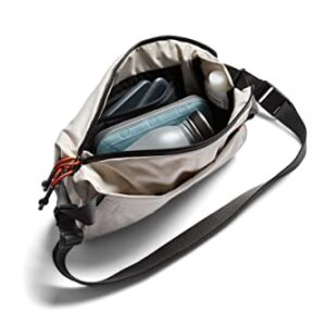 Bellroy Lite Sling (lightweight crossbody bag) - Chalk