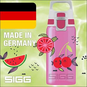 SIGG - Kids - Viva One Swimming Fruits - Suitable For Carbonated Beverages - Leakproof - Dishwasher Safe - BPA Free - Sports & Bike - 17oz