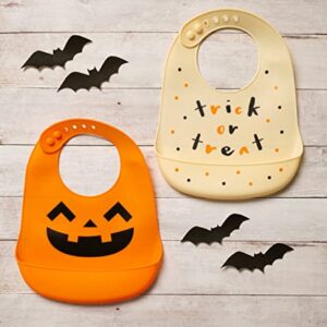 Kate & Milo Silicone Bib Set of 2, Halloween Silicone Bibs with Food Catcher, Soft Adjustable Fit Toddler Bibs, Dishwasher Safe Baby Bibs, Baby Feeding Accessory for New Parents and Expecting Parents