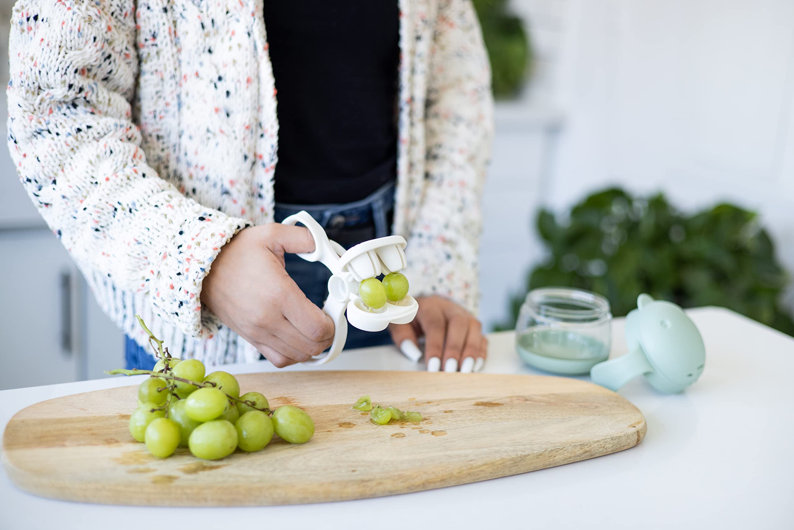 Ubbi Grape Cutter for Kids, Fruit and Vegetable Slicer, Safe and Easy to Use