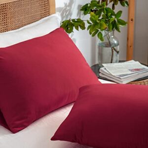 Red Duvet Cover Queen, 100% Washed Microfiber 3 Pieces Solid Color Casual Red Bedding Set for Men and Women, with Zipper Closure, Luxury Ultra Soft Relaxed Feel Natural Wrinkled Comfy (Red, Queen)