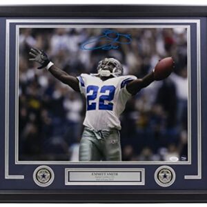 Emmitt Smith Signed Framed Dallas Football 16x20 Photo JSA