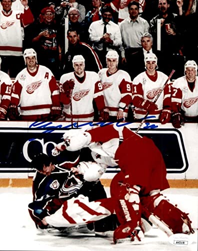 Chris Osgood Signed Detroit Red Wings Fight Night VS Roy 8x10 Photo #2 JSA COA - Autographed NHL Photos