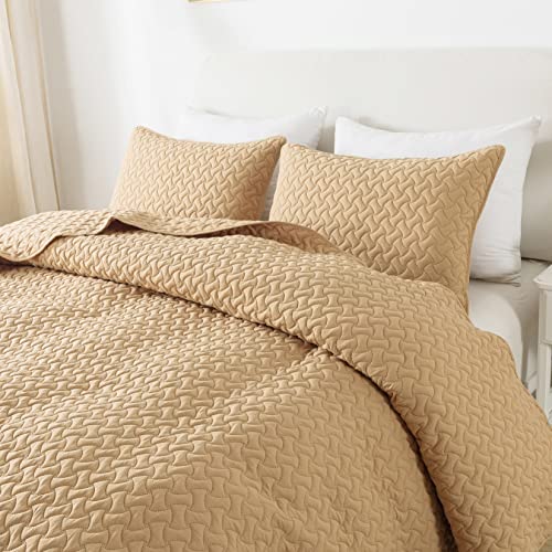 Yellow King Size Quilt Bedding Sets with Pillow Shams, Pumpkin Lightweight Soft Bedspread Coverlet, Quilted Blanket Thin Comforter Bed Cover for All Season Spring Summer, 3 Pieces, 104x90 inches