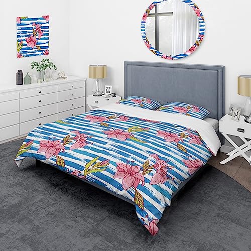 DESIGN ART Designart 'Blue and Red Grunge Striped' Patterned Duvet Cover Set King