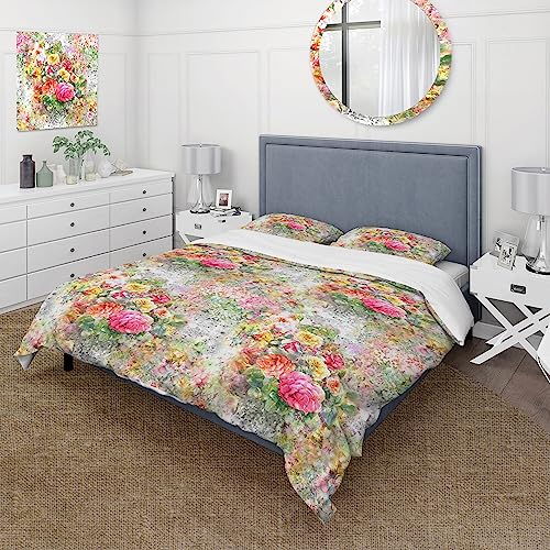 DESIGN ART Designart 'Red Yellow & Pink Flowers with Grunge Floral Background' Traditional Duvet Cover Set King