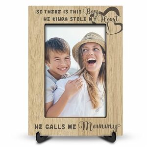 ykyenr 4x6 wood photo frame with a stand - so there is this boy he kinda stole my heart, he calls me mommy- gifts for mommy & son, mother to be gifts(vertical)-xk-a03