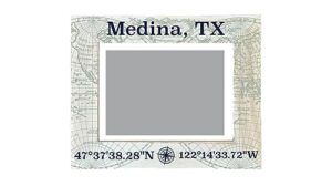 r and r imports medina texas souvenir wooden photo frame compass coordinates design matted to 4 x 6