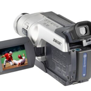 Sony CCDTRV318 Hi8 Camcorder with 2.5" LCD and Steady Shot (Discontinued by Manufacturer)