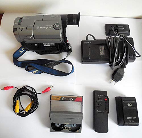 Sony CCD-TRV11 8mm Handheld Camcorder Bundle w Remote Control/Power Supply and A/V Cables