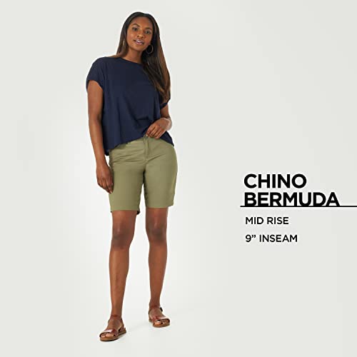 Lee Women's Regular Fit Chino Bermuda Short, White, 12