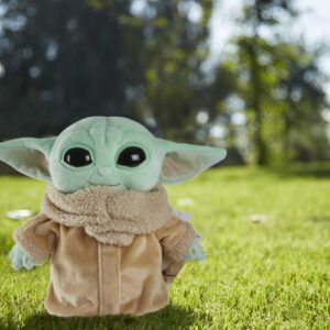 Mattel Star Wars Grogu Plush 8-Inch Character Figure From Star Wars the Mandalorian, Soft Doll in Classic Look