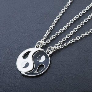 MileHouse Fine Necklace for Girls,2Pcs/Set Best Friends Tai Chi Yin Yang Hollow Pendant Split Matching Necklace